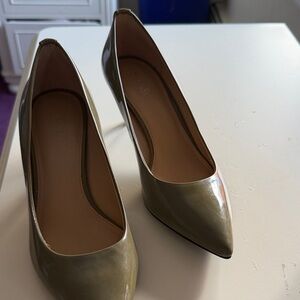 Michael Kors Olive Green Heels